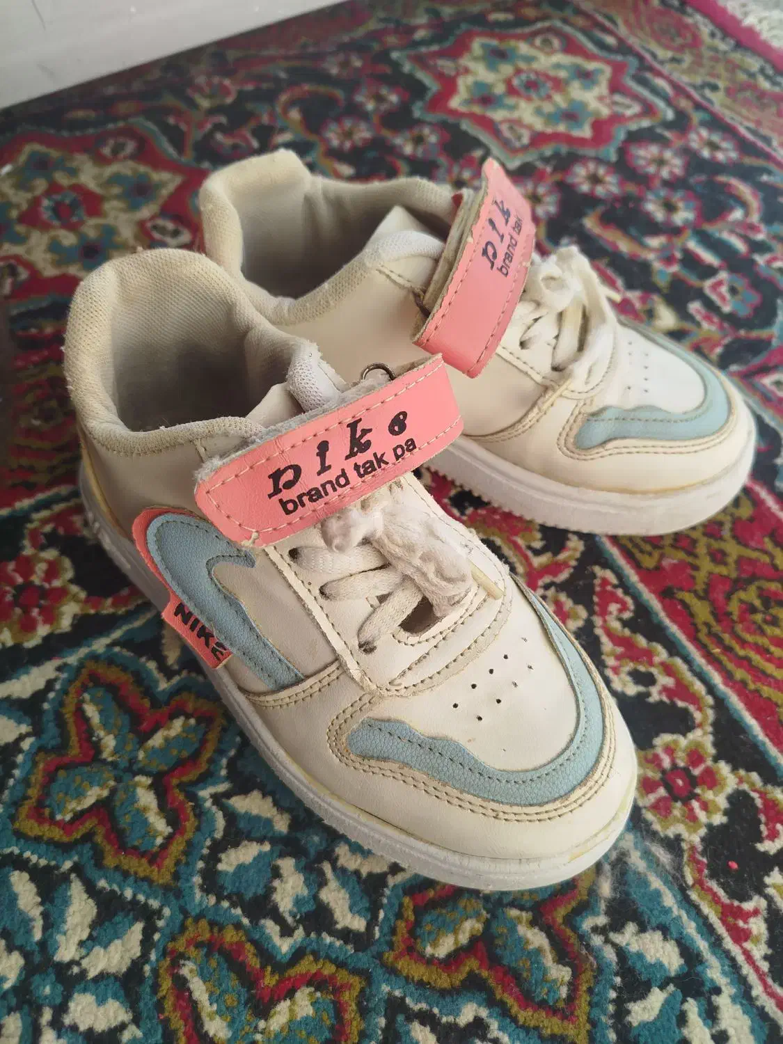 کفش سایز ۳۰،۳۱|کفش و لباس بچه|سرخنکلاته, |دیوار