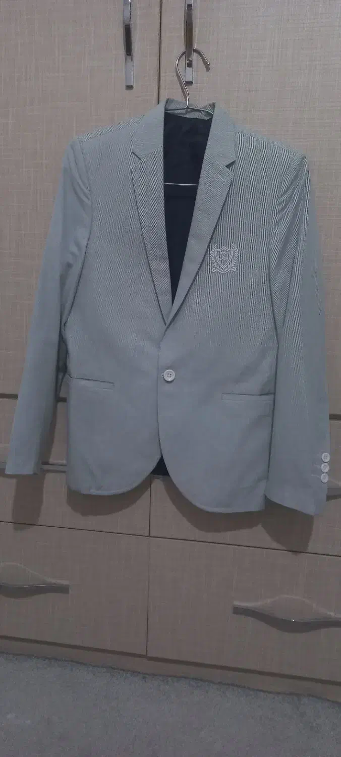 کت تک نوجوان سایز 38|لباس|لوشان, |دیوار