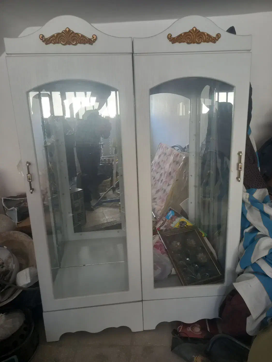 دوعدد بوفه نو بدون کوچکترین زدگی|بوفه، ویترین، کنسول|حمیدیا, |دیوار