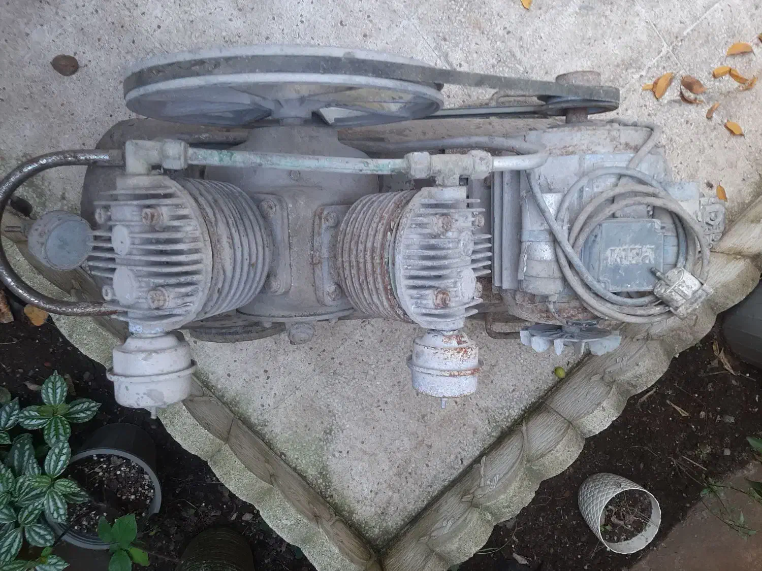 پمپ باد( پیستوله )|ابزارآلات|رشت, جهاد|دیوار