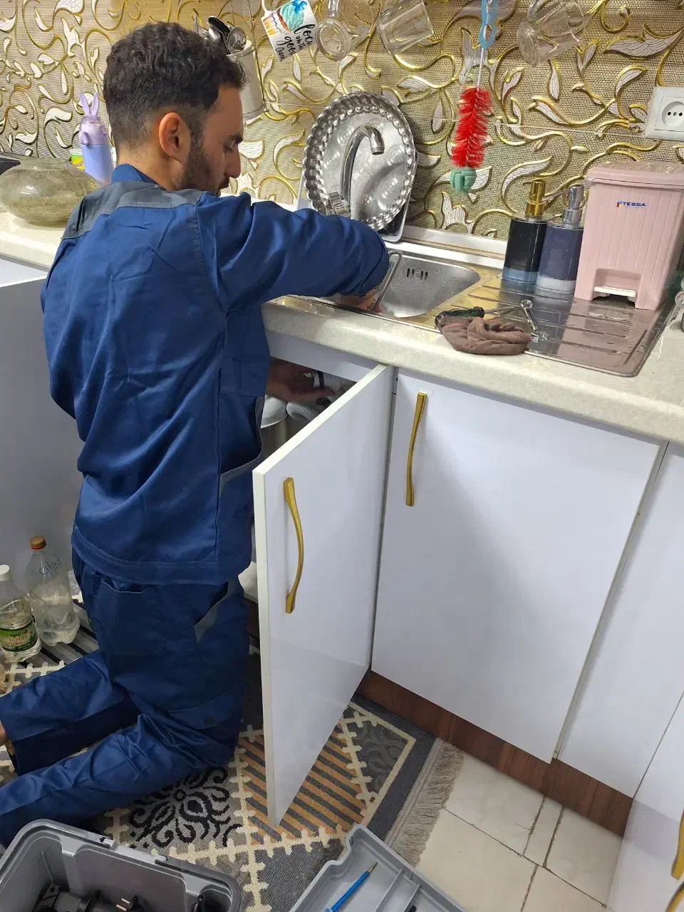 تاسیسات و سرویس ساختمانی|خدمات پیشه و مهارت|مشهد, شهرک رازی (شهرک غرب)|دیوار