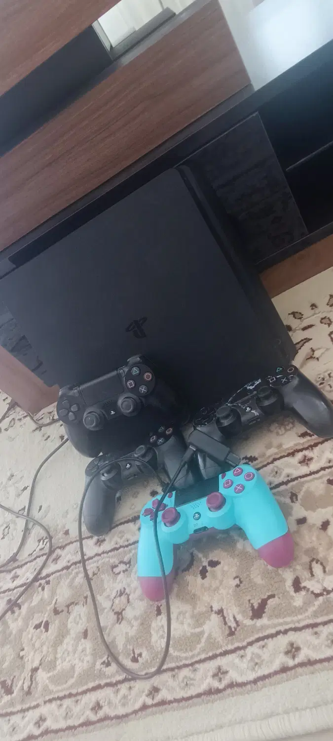 PS4 1Tra Slimm...|کنسول، بازی ویدئویی و آنلاین|نجف‌آباد, ویلاشهر|دیوار
