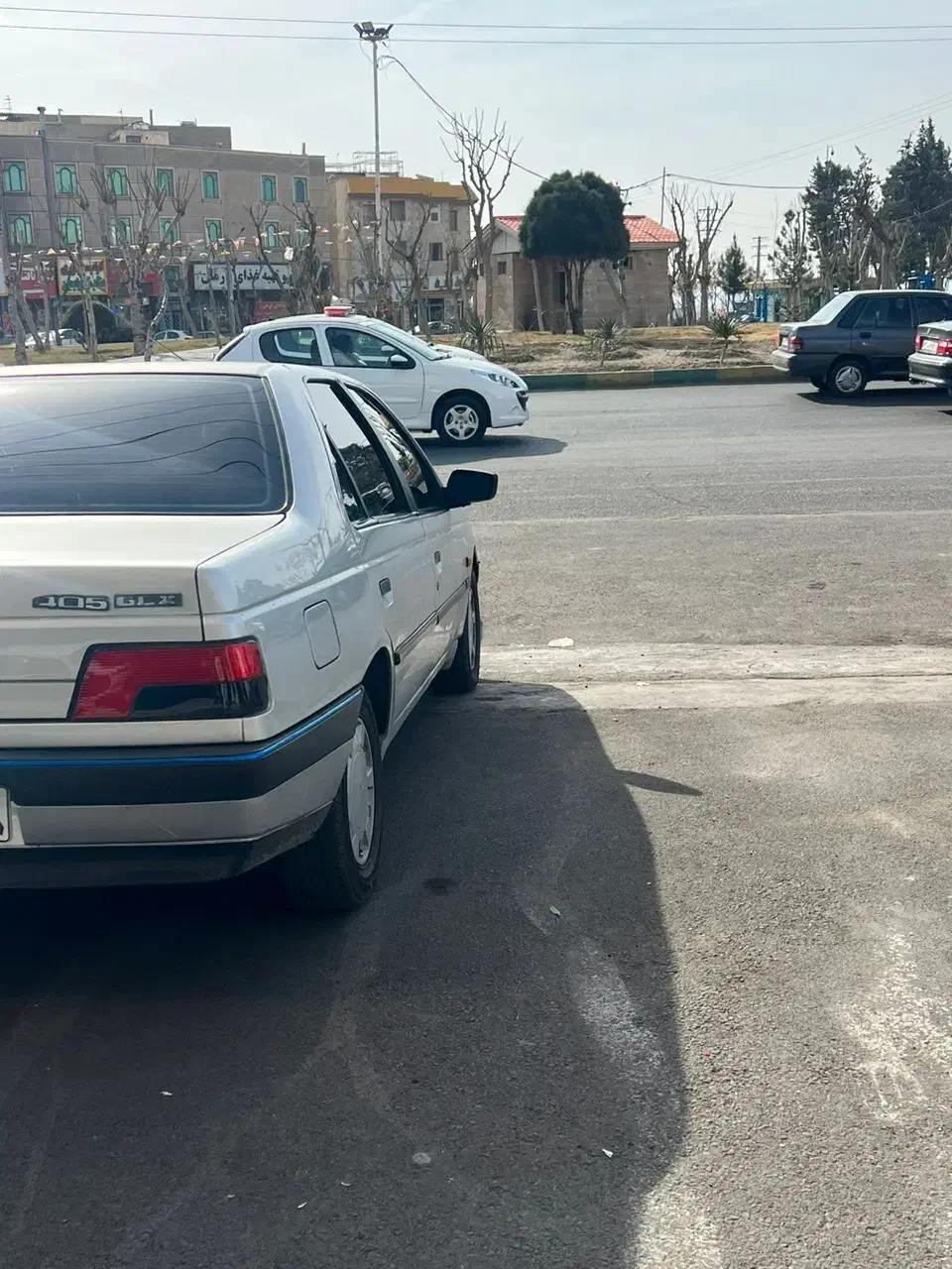 پژو405 نقره ای|خودرو سواری و وانت|فردیس, فردیس|دیوار