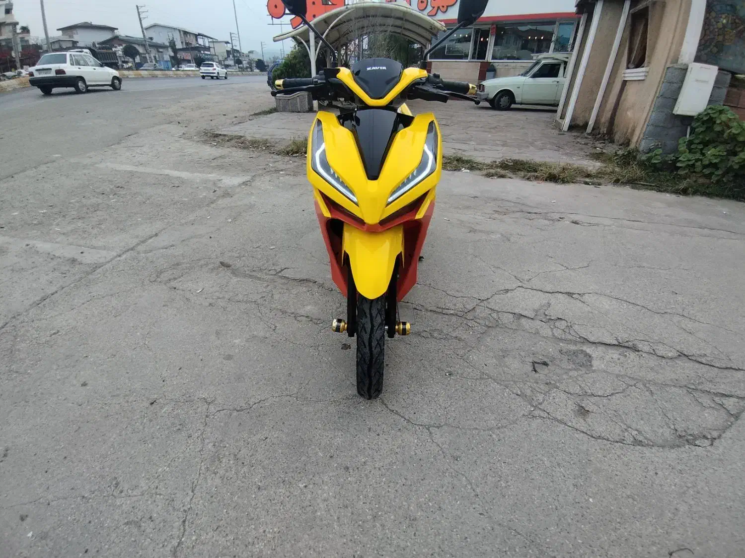 کلیک کویر s2|موتورسیکلت|چالوس, |دیوار