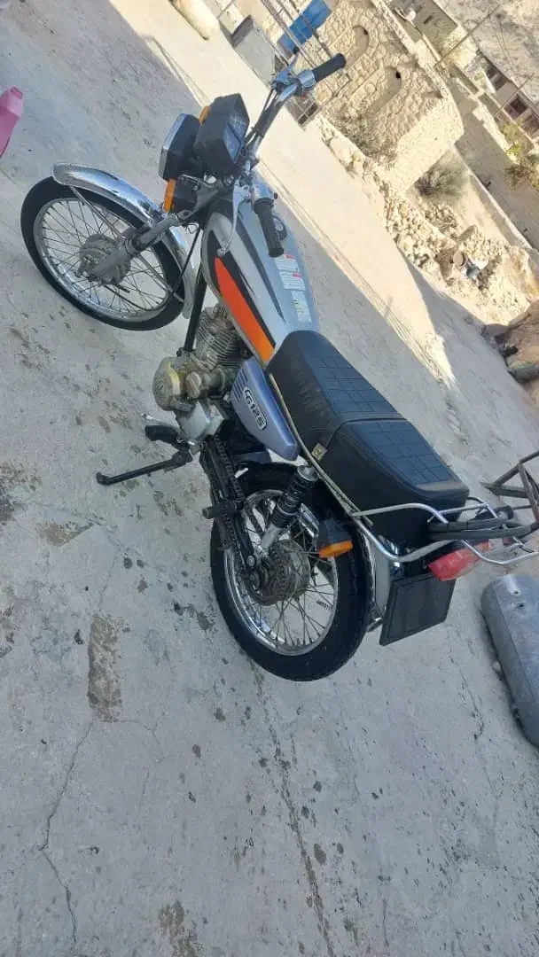 موتورمدل ۸۸مدارک تکمیل|موتورسیکلت|کازرون, |دیوار