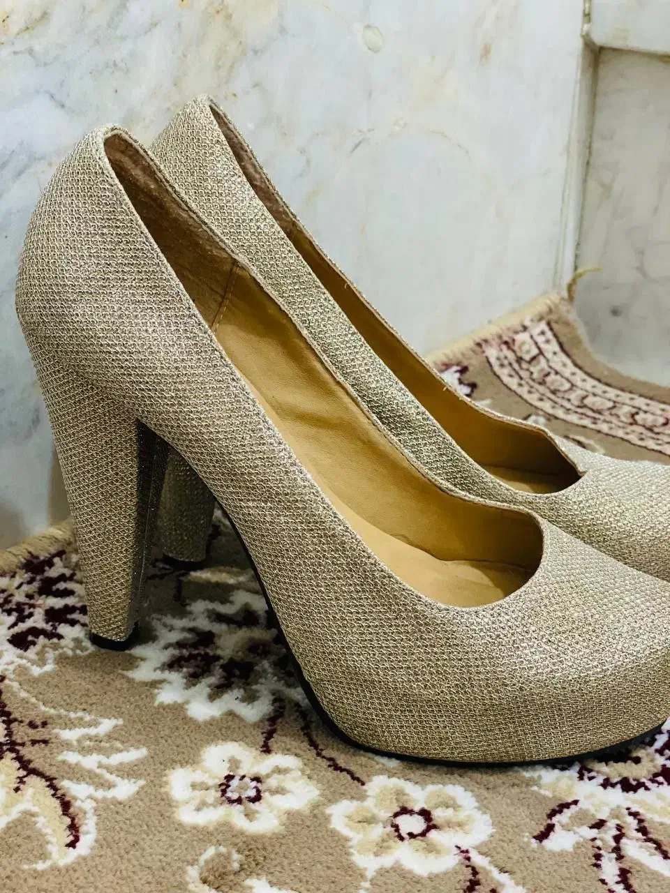 کفش پاشنه بلند|کیف، کفش، کمربند|جوانرود, |دیوار