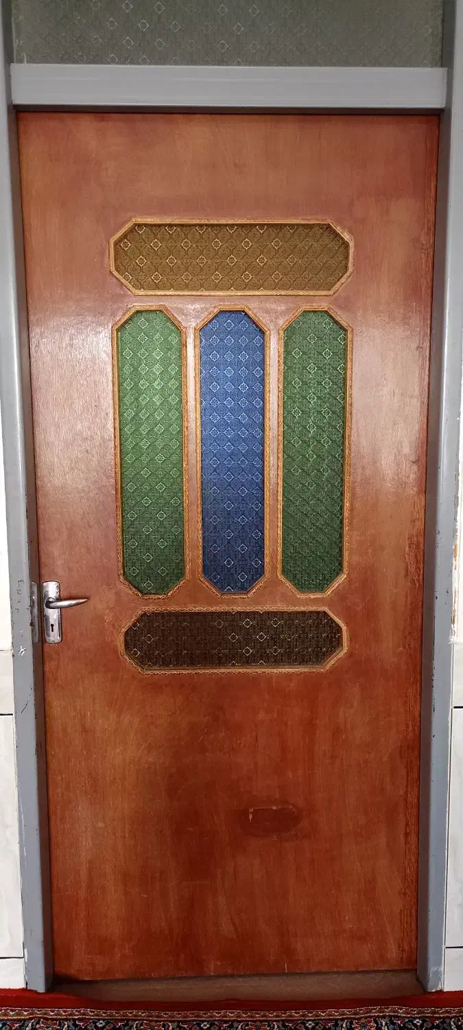 درب چوبی|مصالح و تجهیزات ساختمان|بلداجی, |دیوار