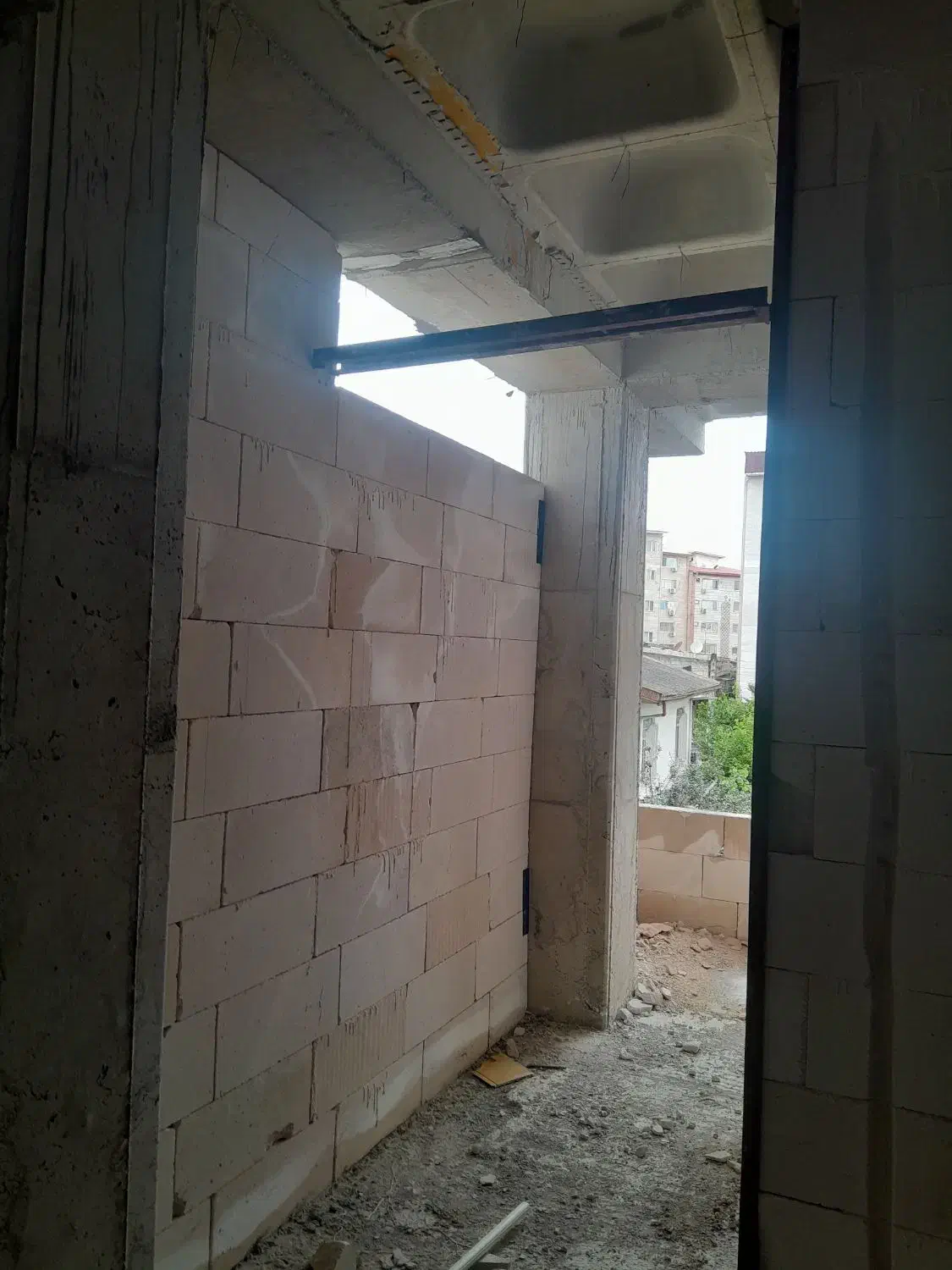 نیازمند شاگرد  بنایی و دیوار چینی هبلکس در تالش|استخدام معماری، عمران و ساختمانی|تالش, هشتپر|دیوار