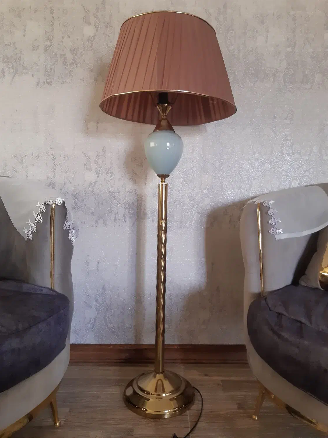 ساعت وآباژور درحدنو|ساعت دیواری و تزئینی|محمدیه-قزوین, |دیوار