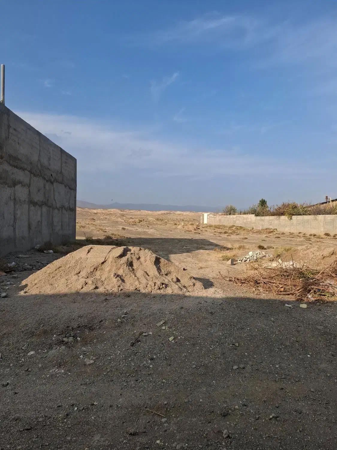 زمین داخل بافت قلعه نو خرقان قابل معاوضه با خودرو|فروش زمین و ملک کلنگی|شاهرود, |دیوار