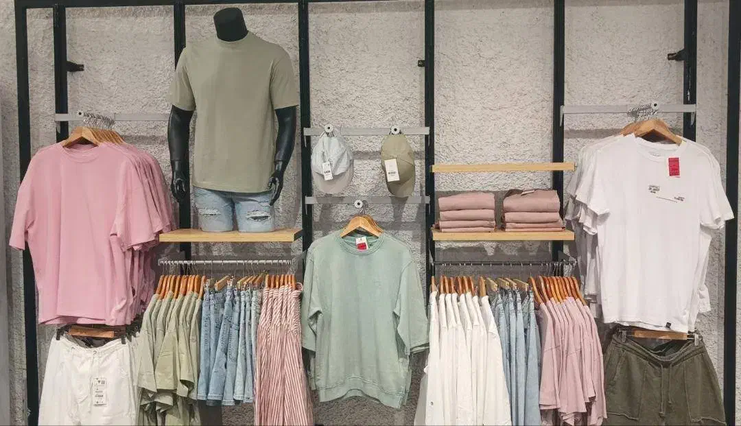 استخدام فروشنده پوشاک|استخدام خدمات فروشگاه و رستوران|فریدونکنار, |دیوار