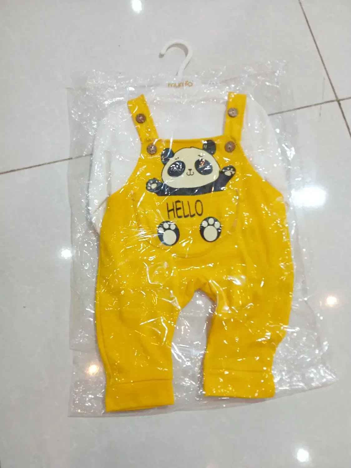 لباس نوزادی و کریر|کفش و لباس بچه|ایلام, |دیوار