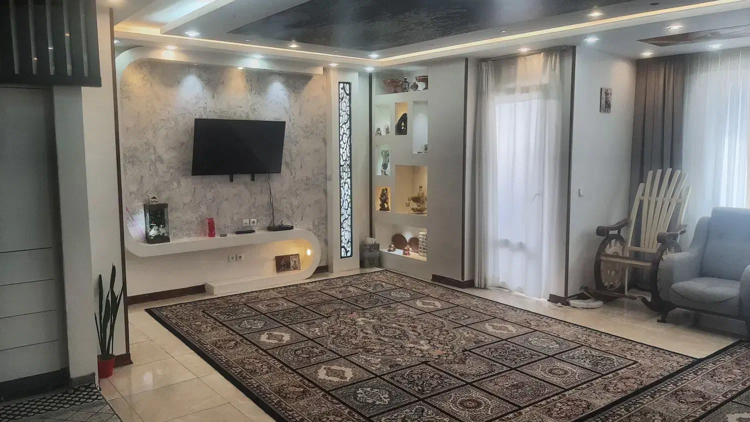 فروش مسکونی ۱۳۰ متری سی۷|فروش آپارتمان|فولادشهر, C7|دیوار