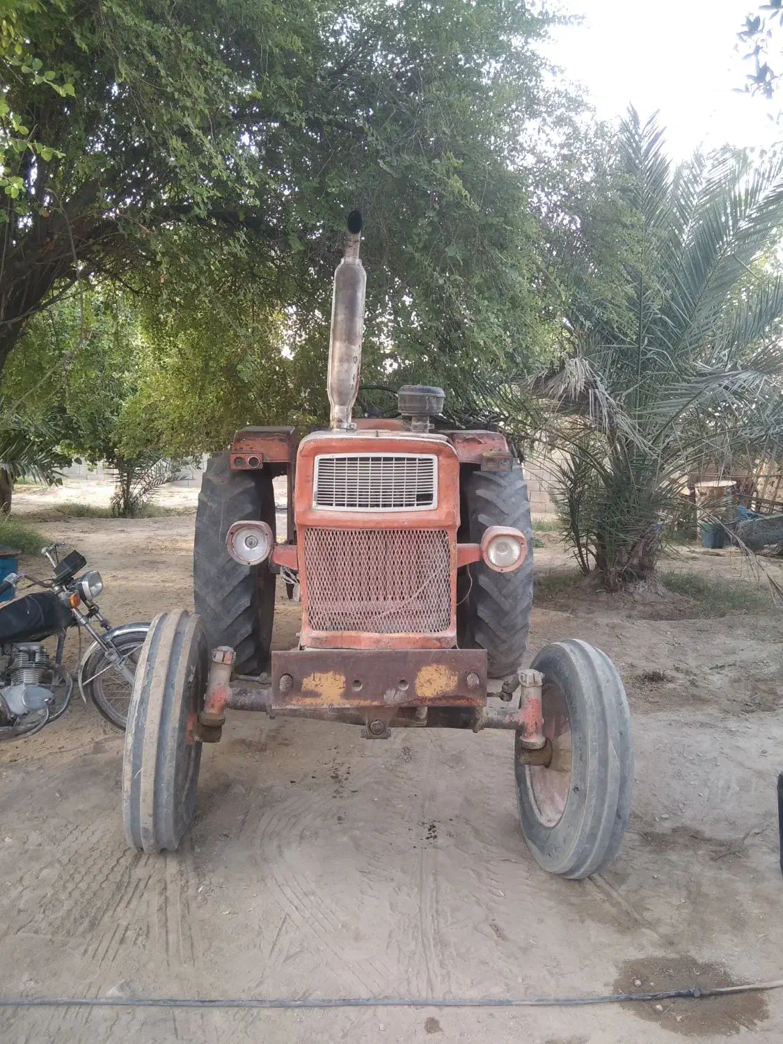 تراکتور رومانی مدل 64|خودرو سنگین|حاجی آباد, |دیوار