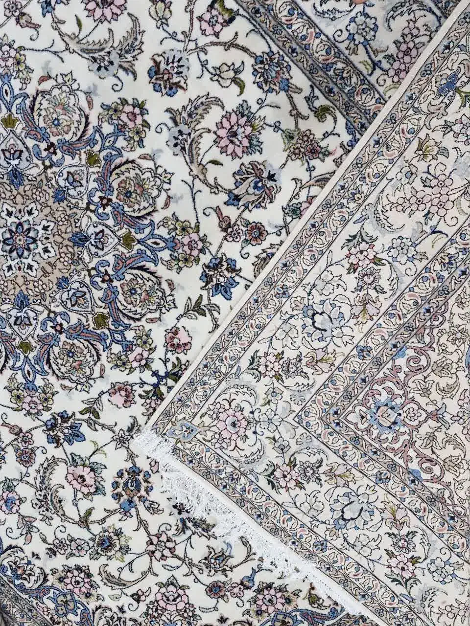 فرش دستبافت پشم و ابریشم|فرش|اصفهان, طامه|دیوار