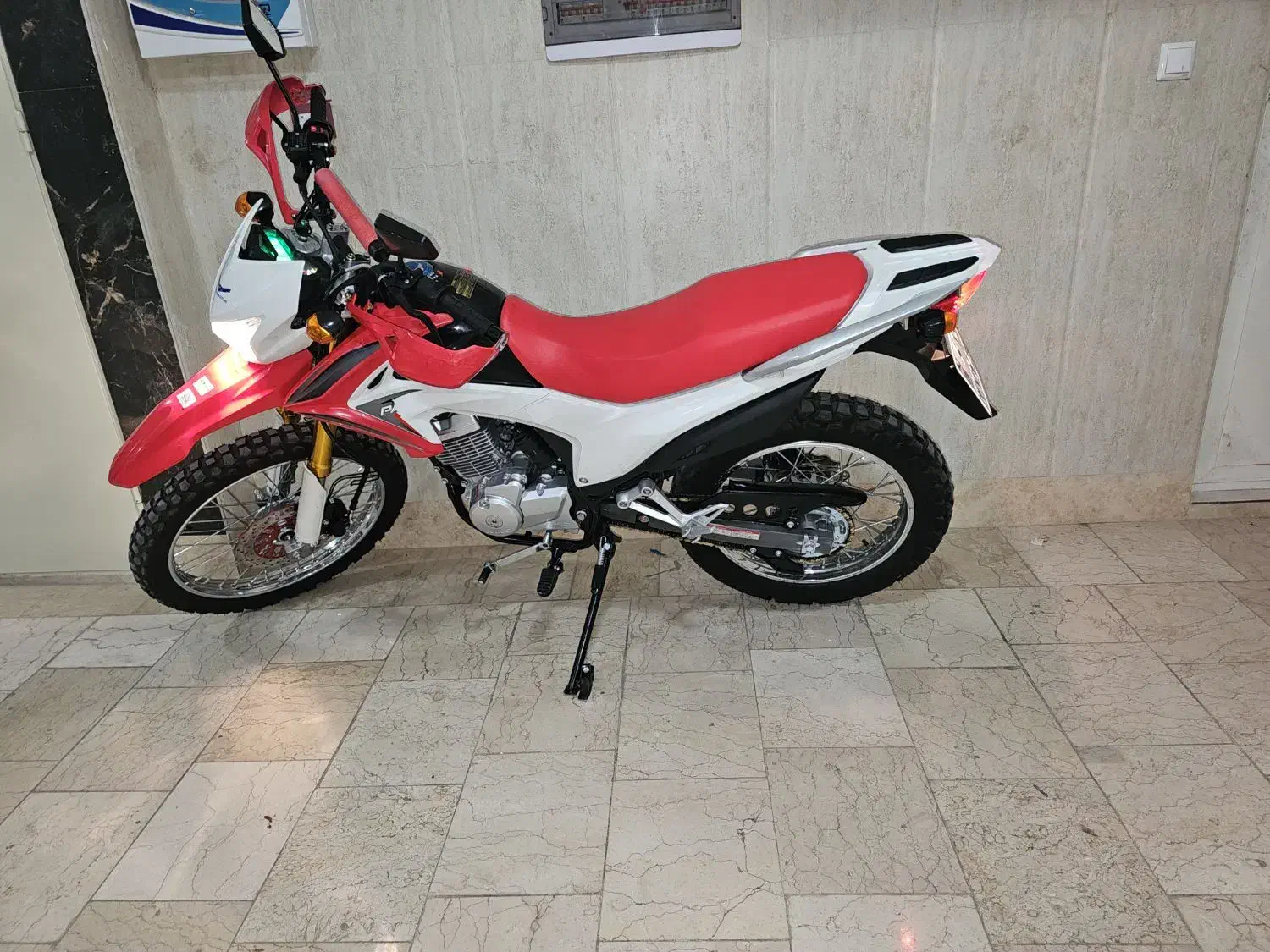 تریل پرواز NMS|موتورسیکلت|قم, بنیاد|دیوار