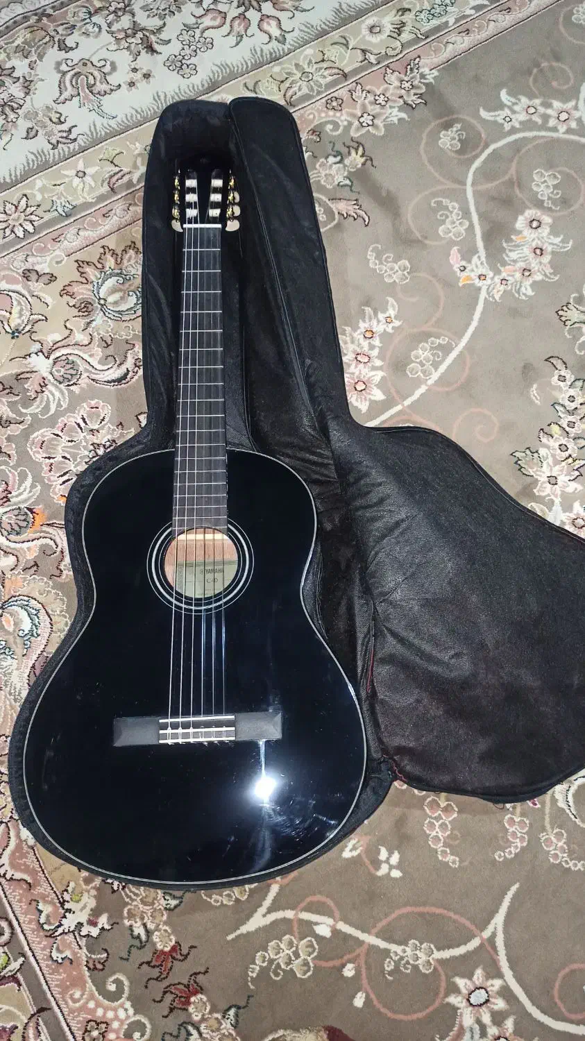 گیتار برند یاماها|گیتار، بیس، امپلیفایر|مرزن‌آباد, |دیوار