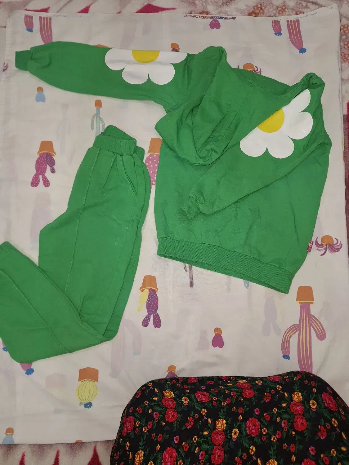 هودی و شلوار ست|کفش و لباس بچه|شهرکرد, |دیوار