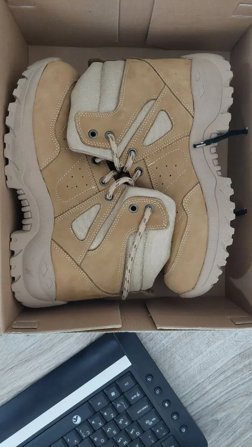 بوت تاکتیکال،کفش کوهنوردی|کیف، کفش، کمربند|فردیس, قریشی|دیوار