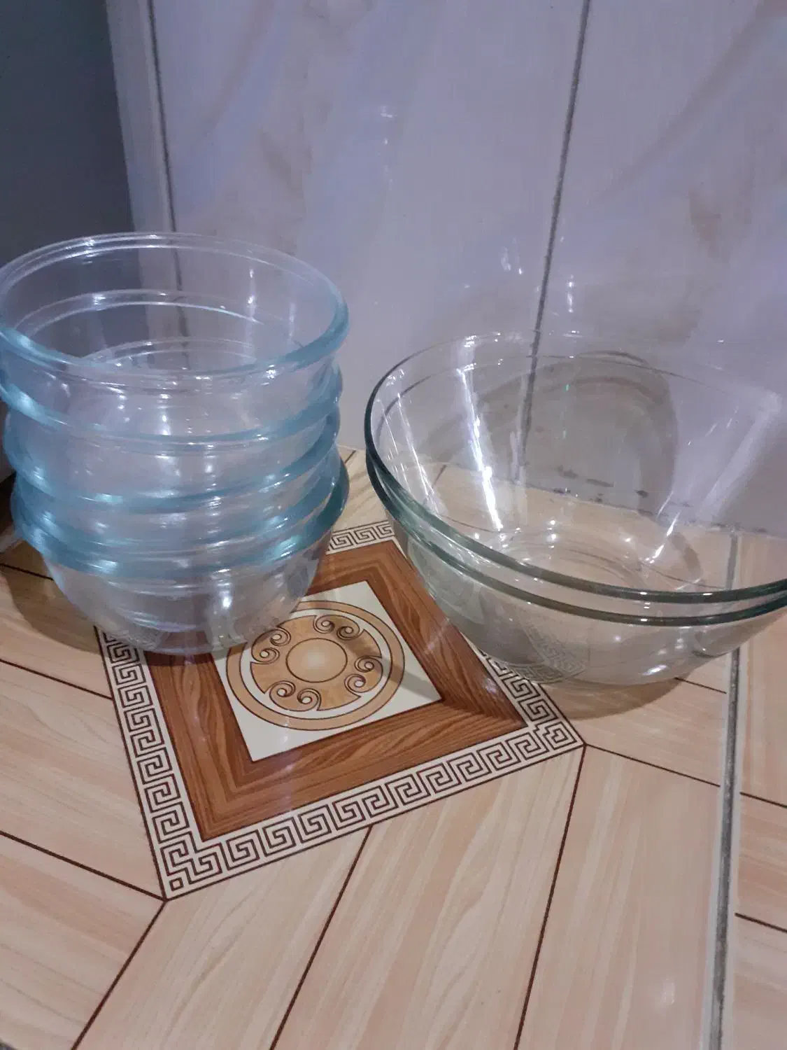 تعدای ظروف|ظروف سرو و پذیرایی|نظرآباد, نظرآباد|دیوار