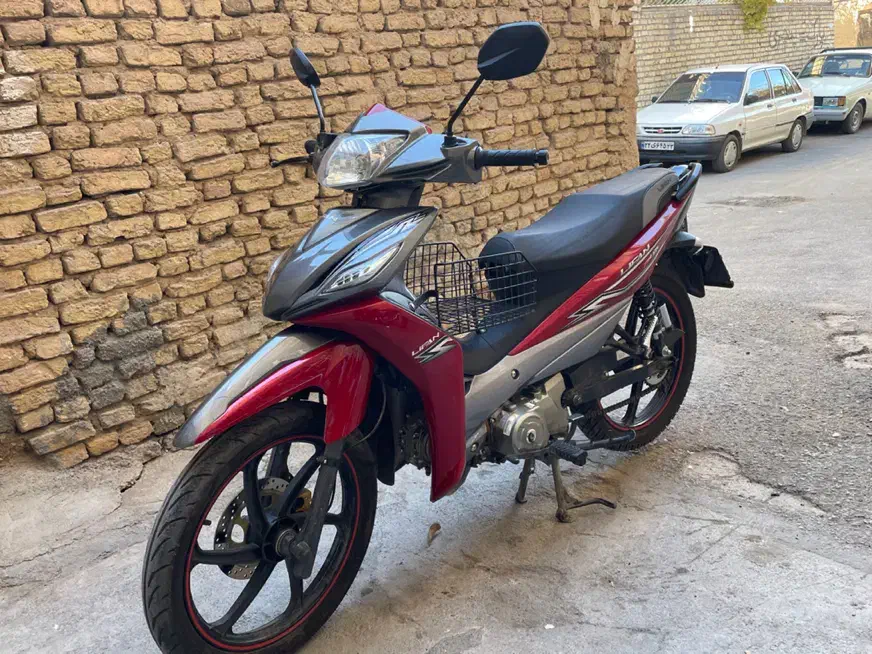 موتور بی کلاج لیفان ۱۳۵|موتورسیکلت|لنجان, |دیوار