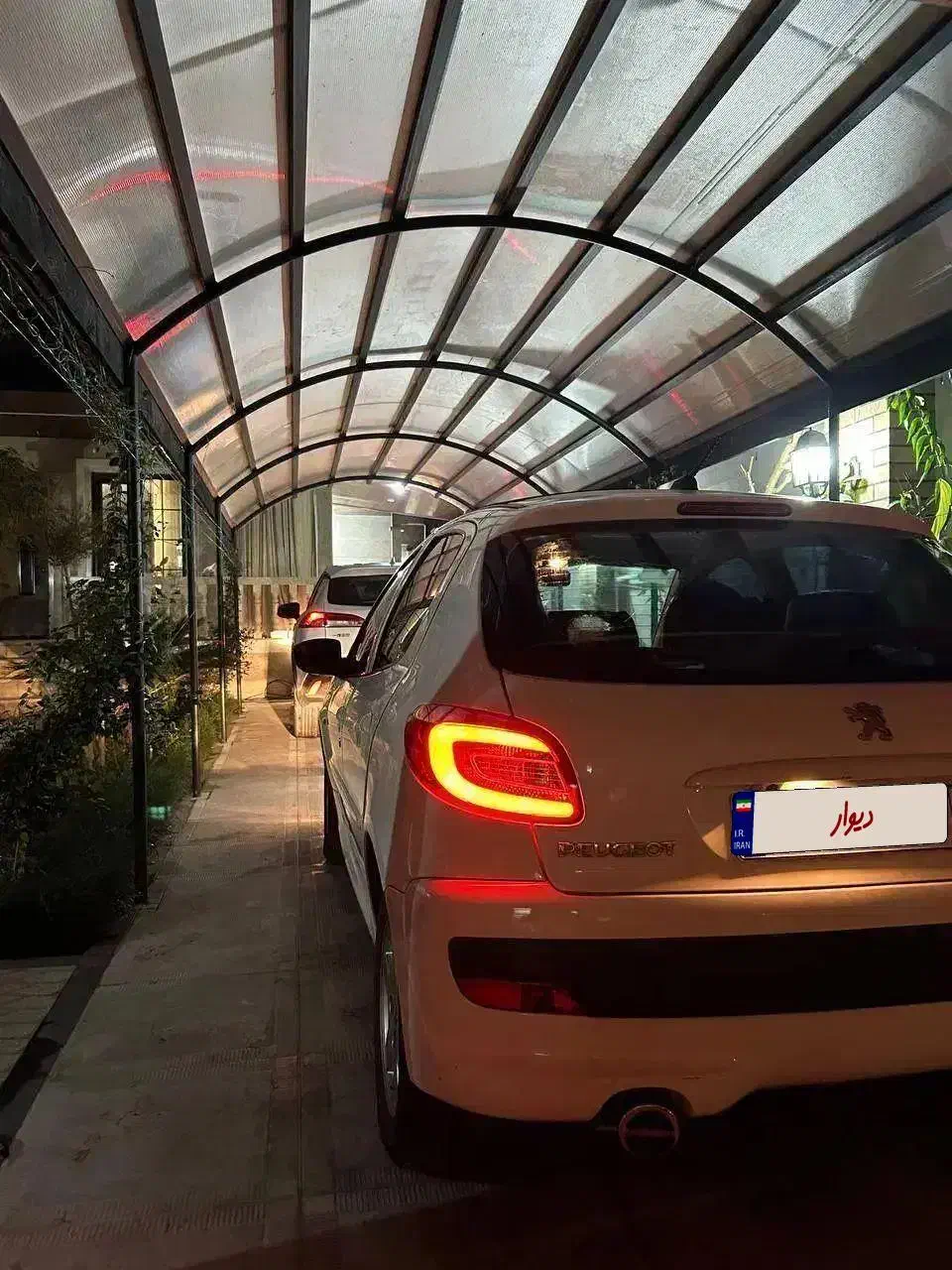 207 پاناروما دنده ای tu5 بی رنگ 1400|خودرو سواری و وانت|رشت, گلسار|دیوار