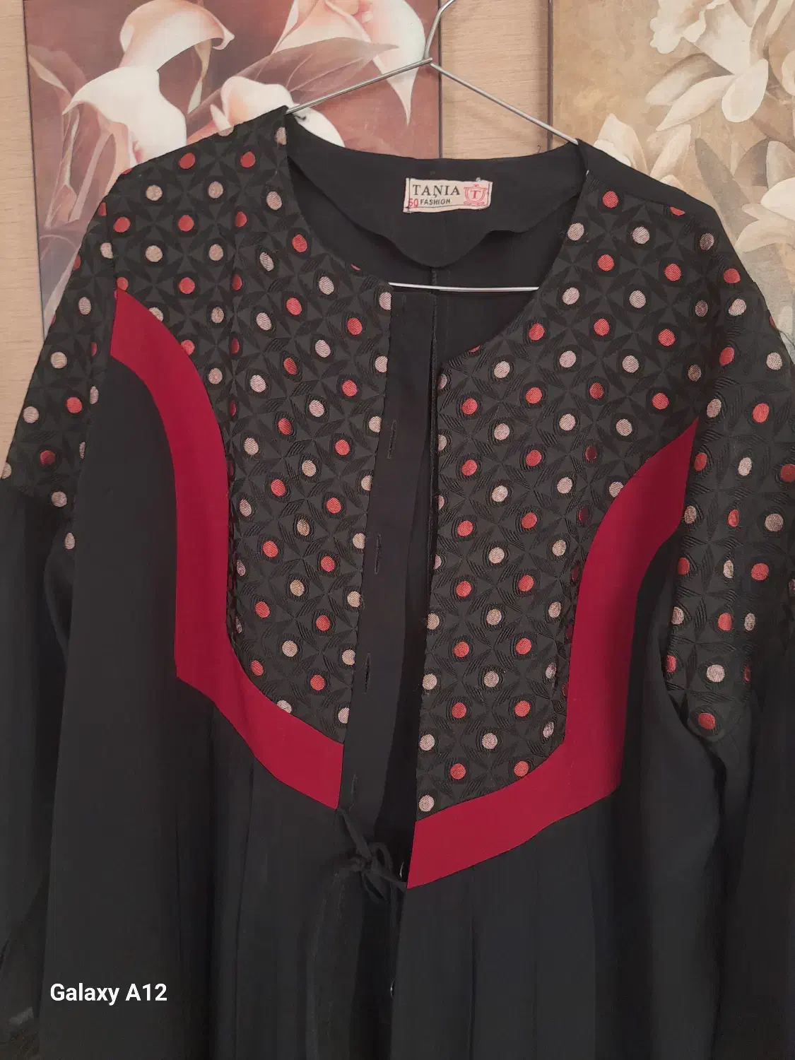 مانتو|لباس|لنگرود, |دیوار