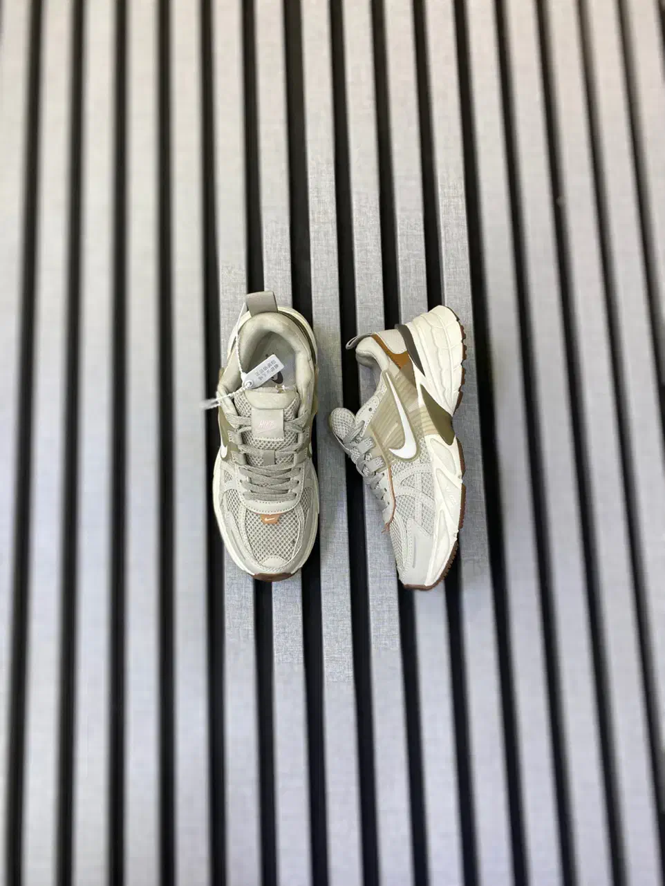 کتونی نایکی V2K|کیف، کفش، کمربند|بانه, |دیوار