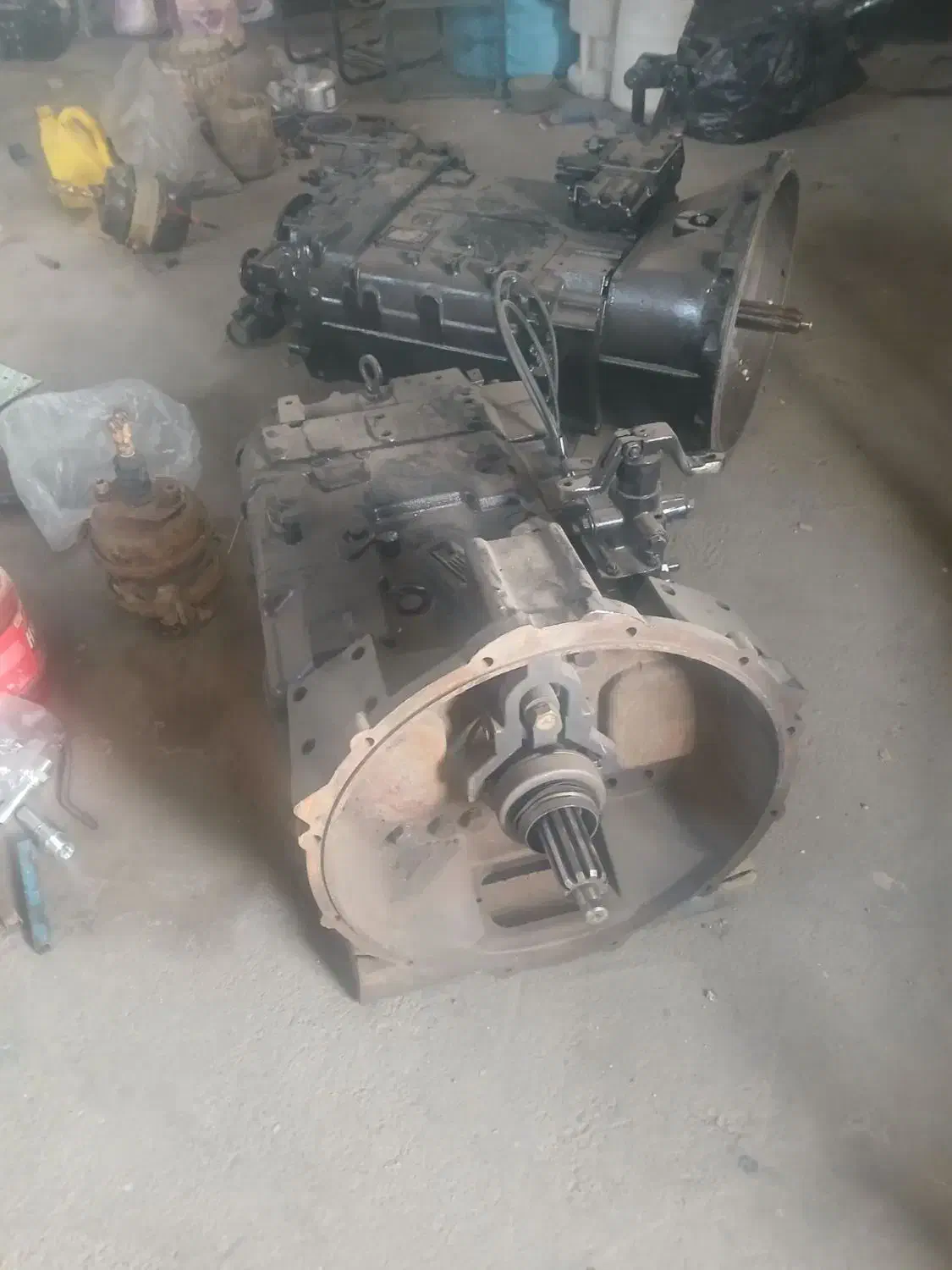 گیربکس بی‌بن تراک|قطعات یدکی و لوازم جانبی|رباط‌کریم, رباط‌کریم|دیوار