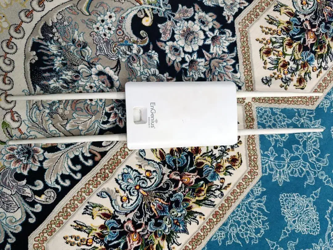 وسایل شبکه شامل سوئیچ و دو.ربیـن ۱.۵۰۰.ا.کسس پوینت|مودم و تجهیزات شبکه|قدس, معادن شن و ماسه|دیوار