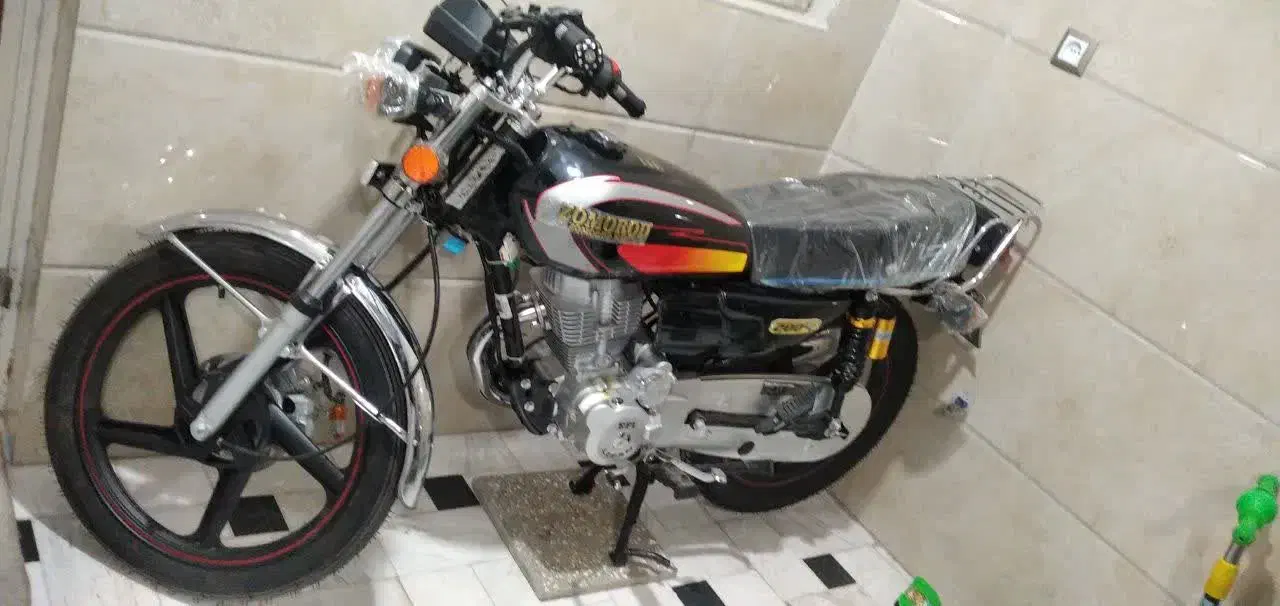 موتور زمرد کویر ۲۰۰|موتورسیکلت|قم, حاج زینل|دیوار