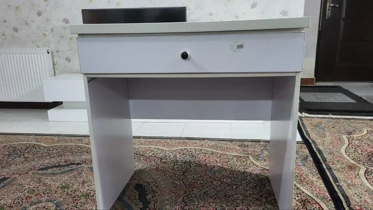 میز پیشخوان|میز تحریر و کامپیوتر|رشت, کوی مهر|دیوار