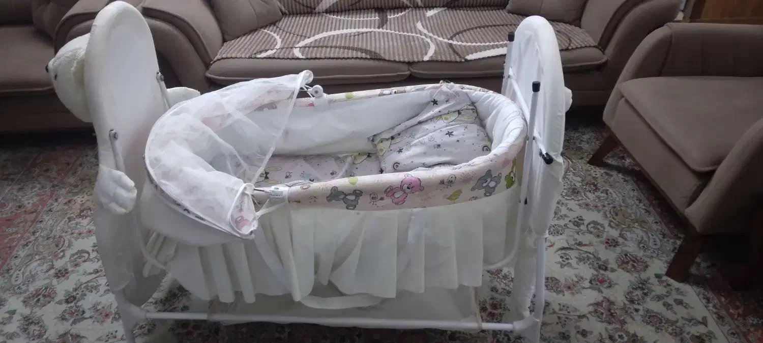 گهواره نوزاد|تخت و صندلی بچه|زنجان, |دیوار