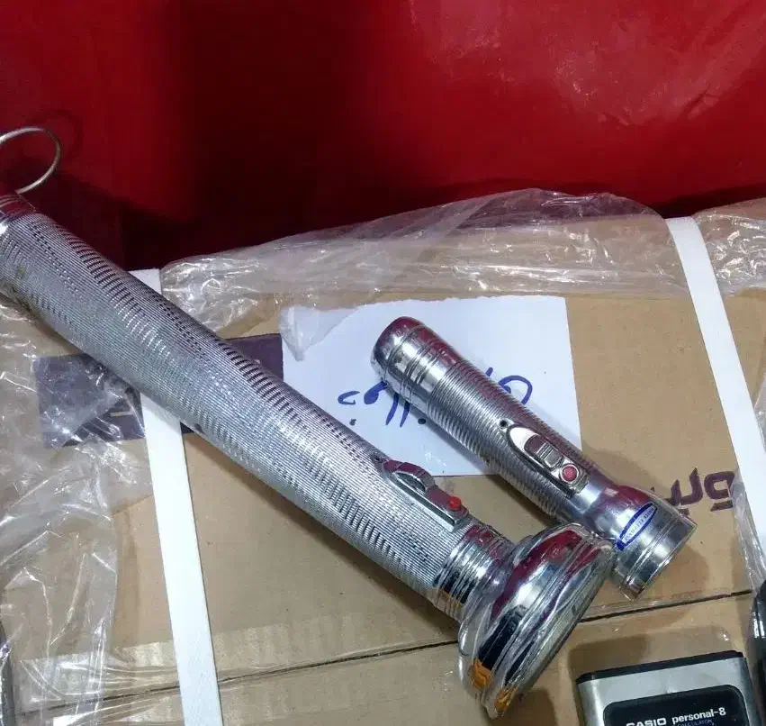 لوازم قدیمی کلکسیونی|کلکسیون اشیاء عتیقه|اراک, |دیوار