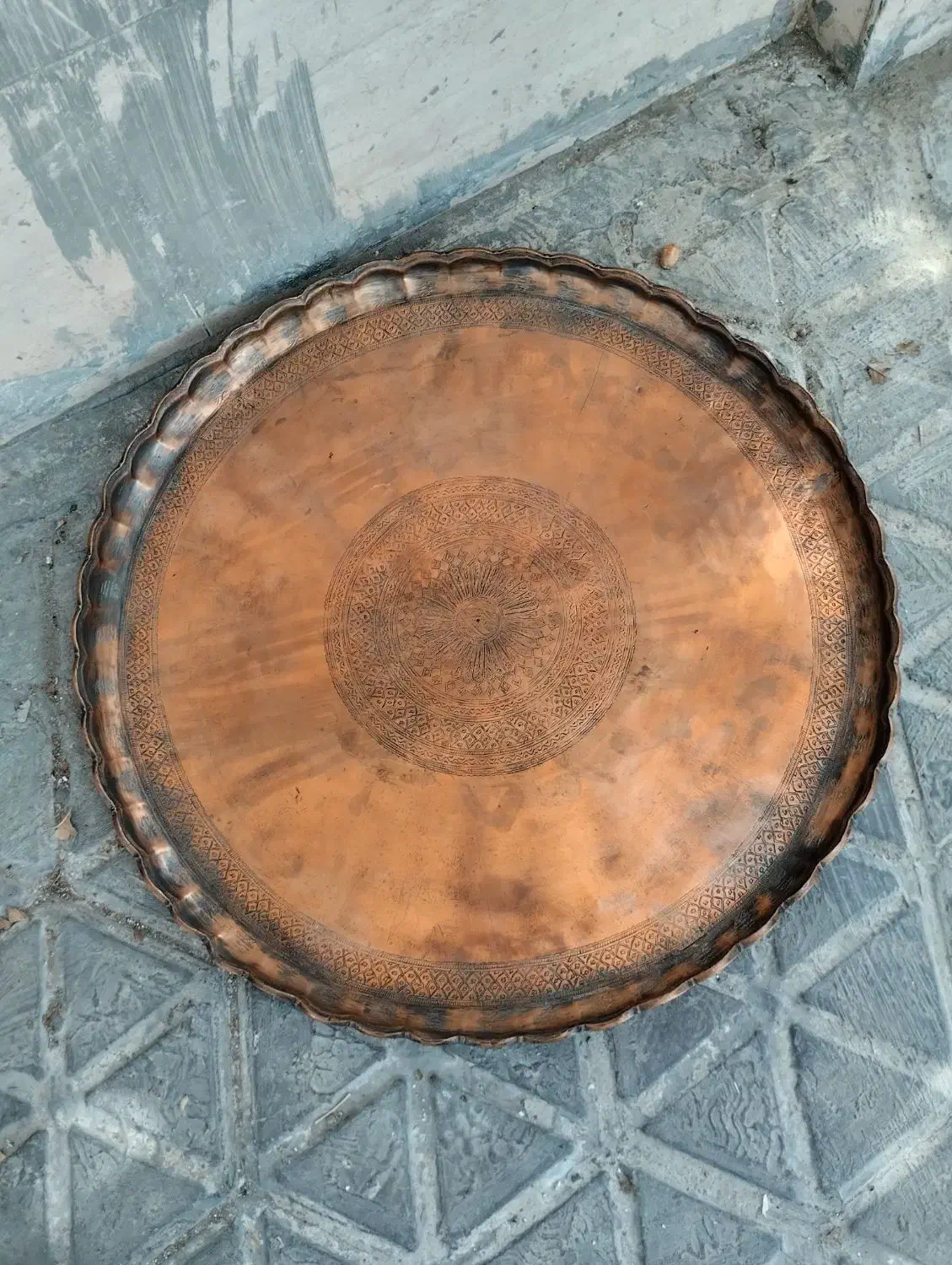 مجمع قدیمی|کلکسیون اشیاء عتیقه|اردستان, |دیوار