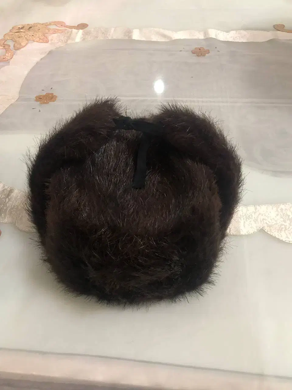 کلاه روسی|لباس|میانه, |دیوار