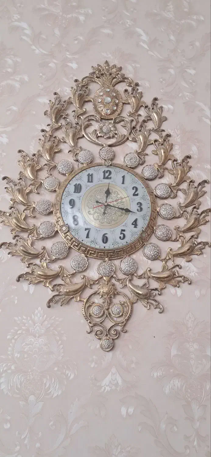 ساعت برنز|ساعت دیواری و تزئینی|اسلامشهر, صادقیه|دیوار