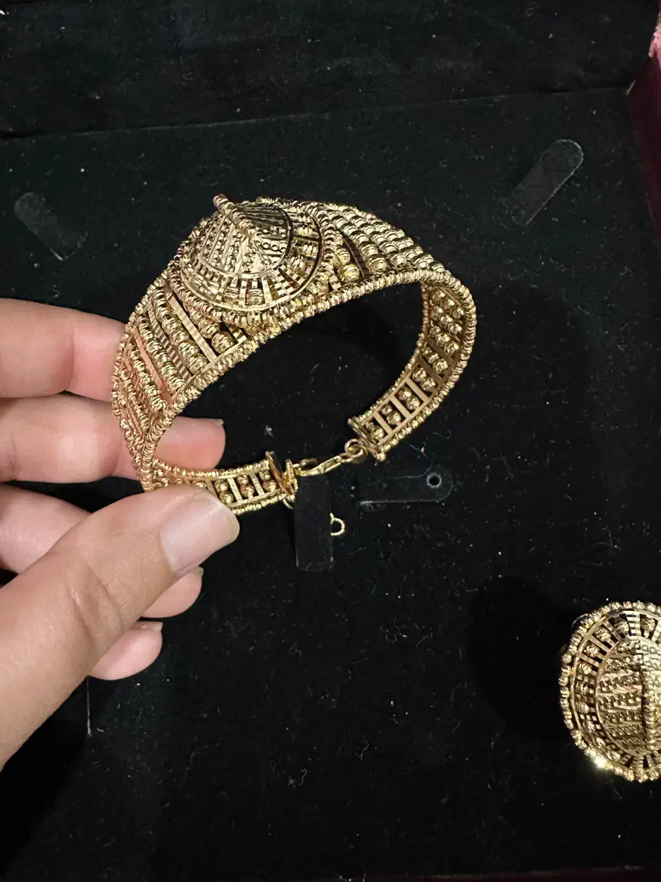 دستبند و انگشتر/سرویس|جواهرات|بوشهر, |دیوار