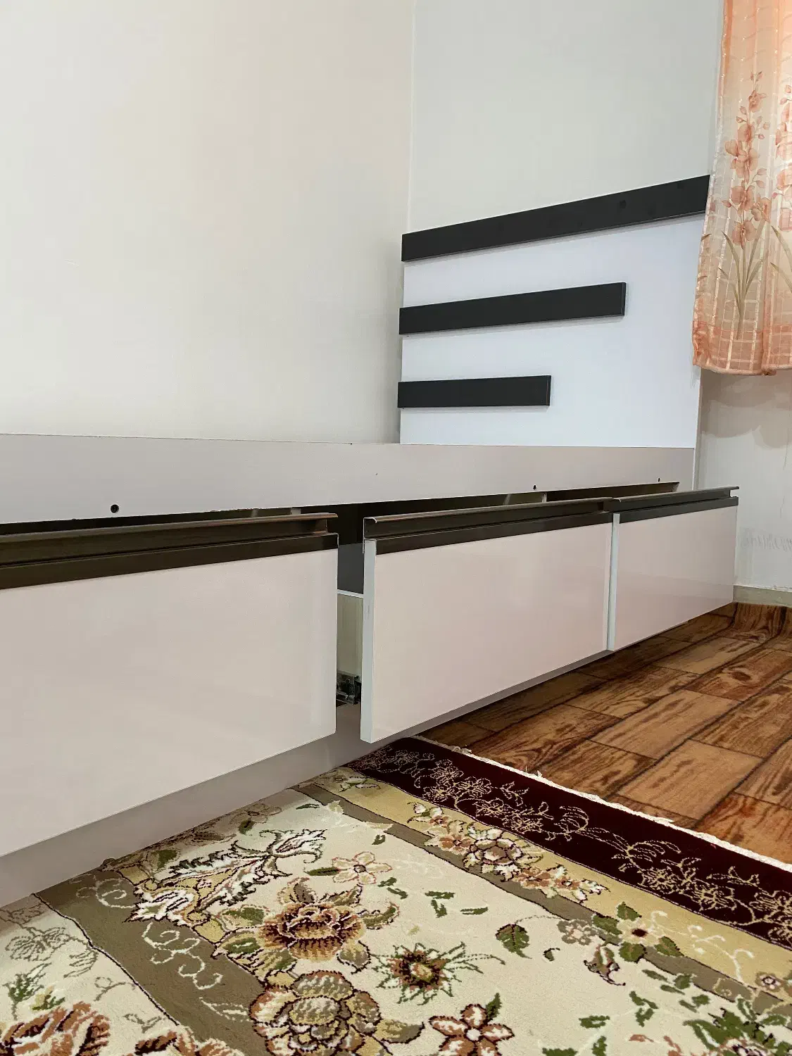 تخت خواب تک نفره نو|تخت و سرویس خواب|پارس‌آباد, |دیوار