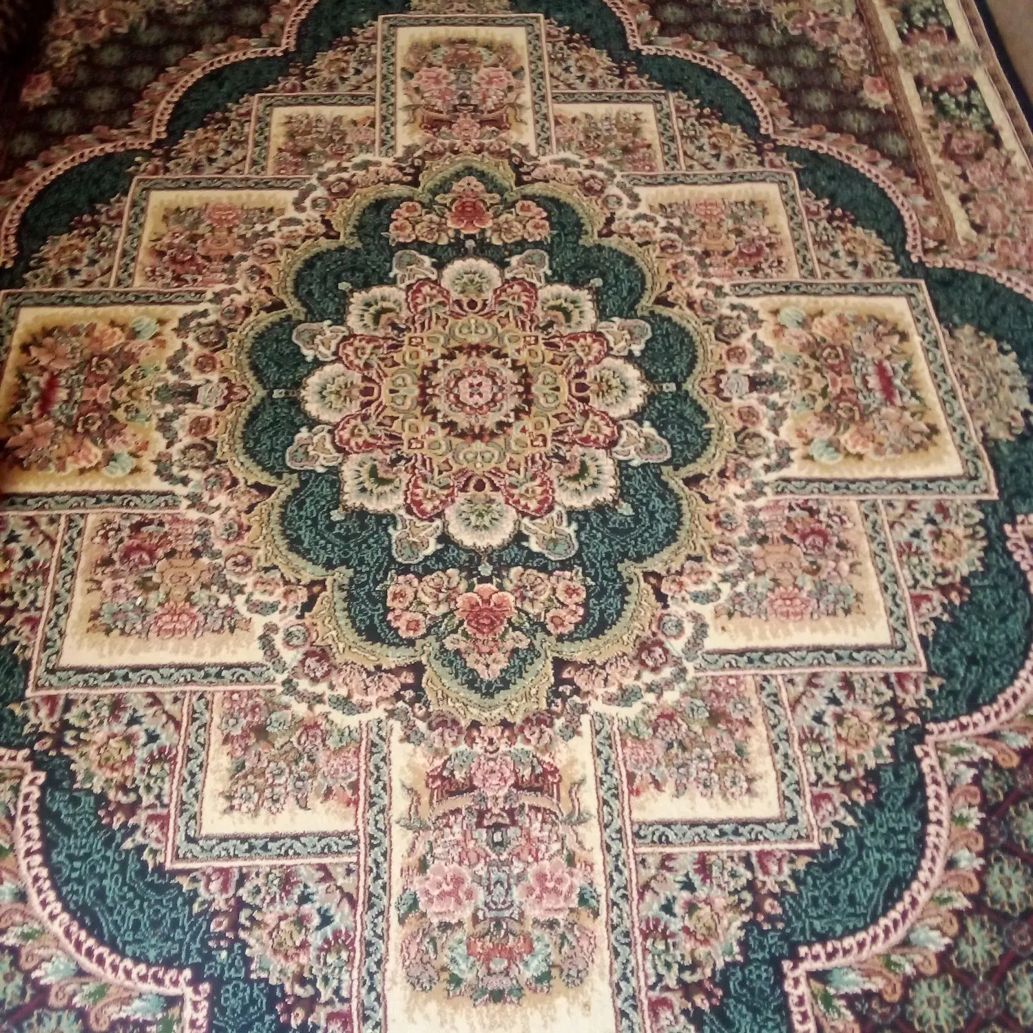 ۹ متری|فرش|ایذه, |دیوار