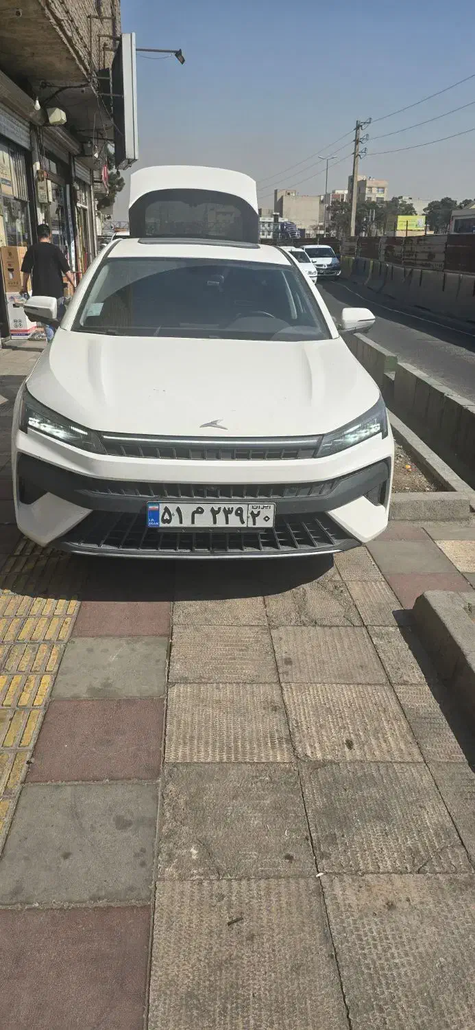 kmc j7 سال 1402|خودرو سواری و وانت|تهران, کوی نصر مهرآباد|دیوار