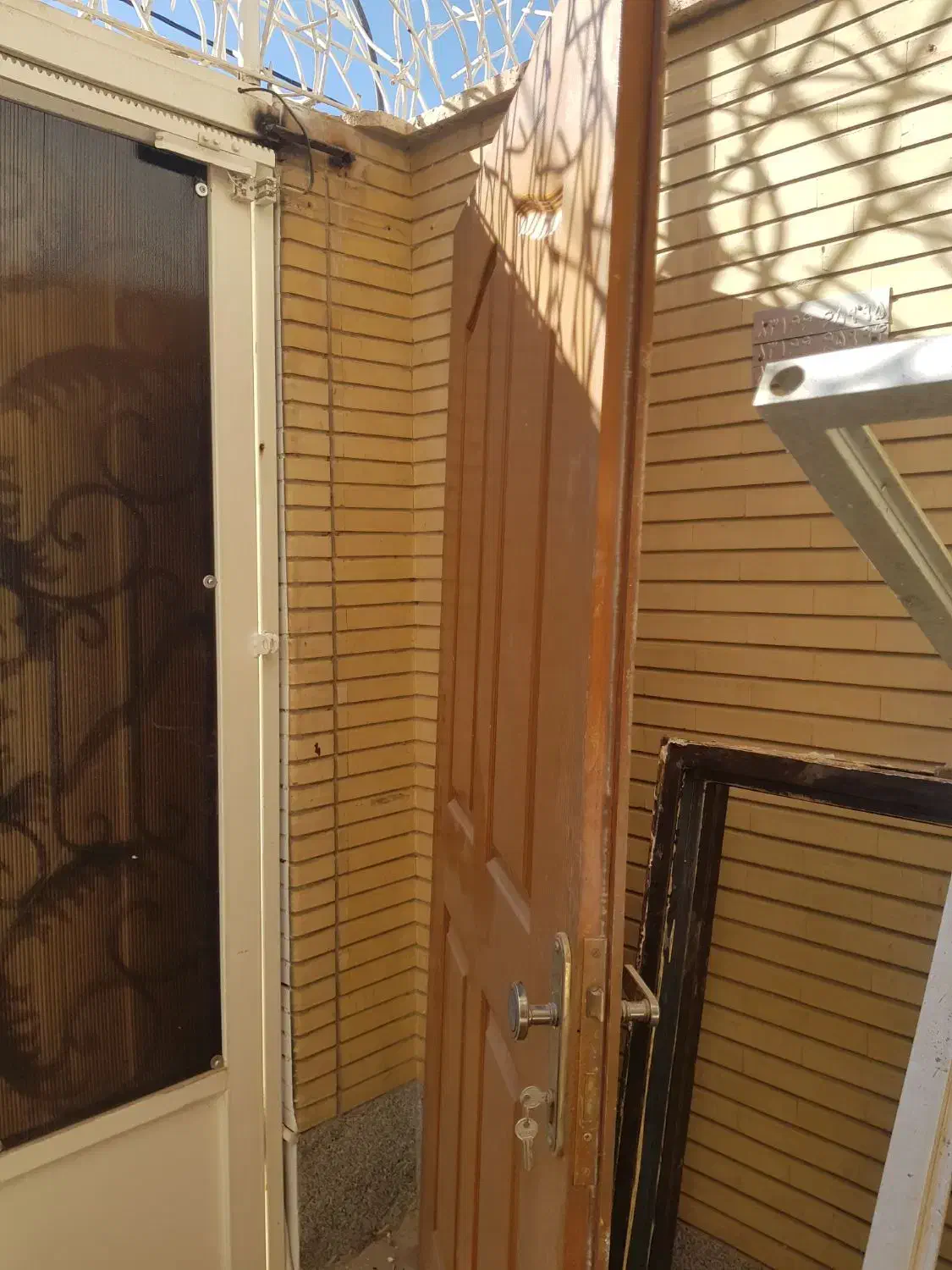 درب ورودی آپارتمان|مصالح و تجهیزات ساختمان|شاهین‌شهر, مخابرات (شهید بهشتی)|دیوار