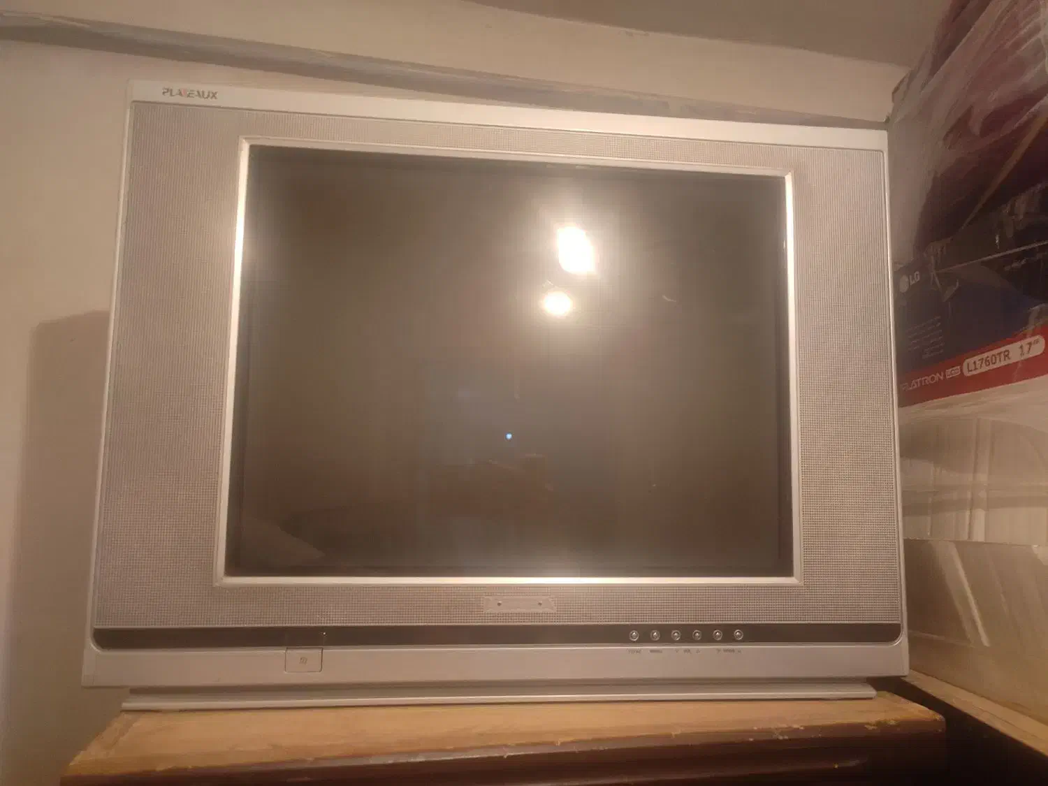 تلویزیون|تلویزیون و پروژکتور|باسمنج, |دیوار