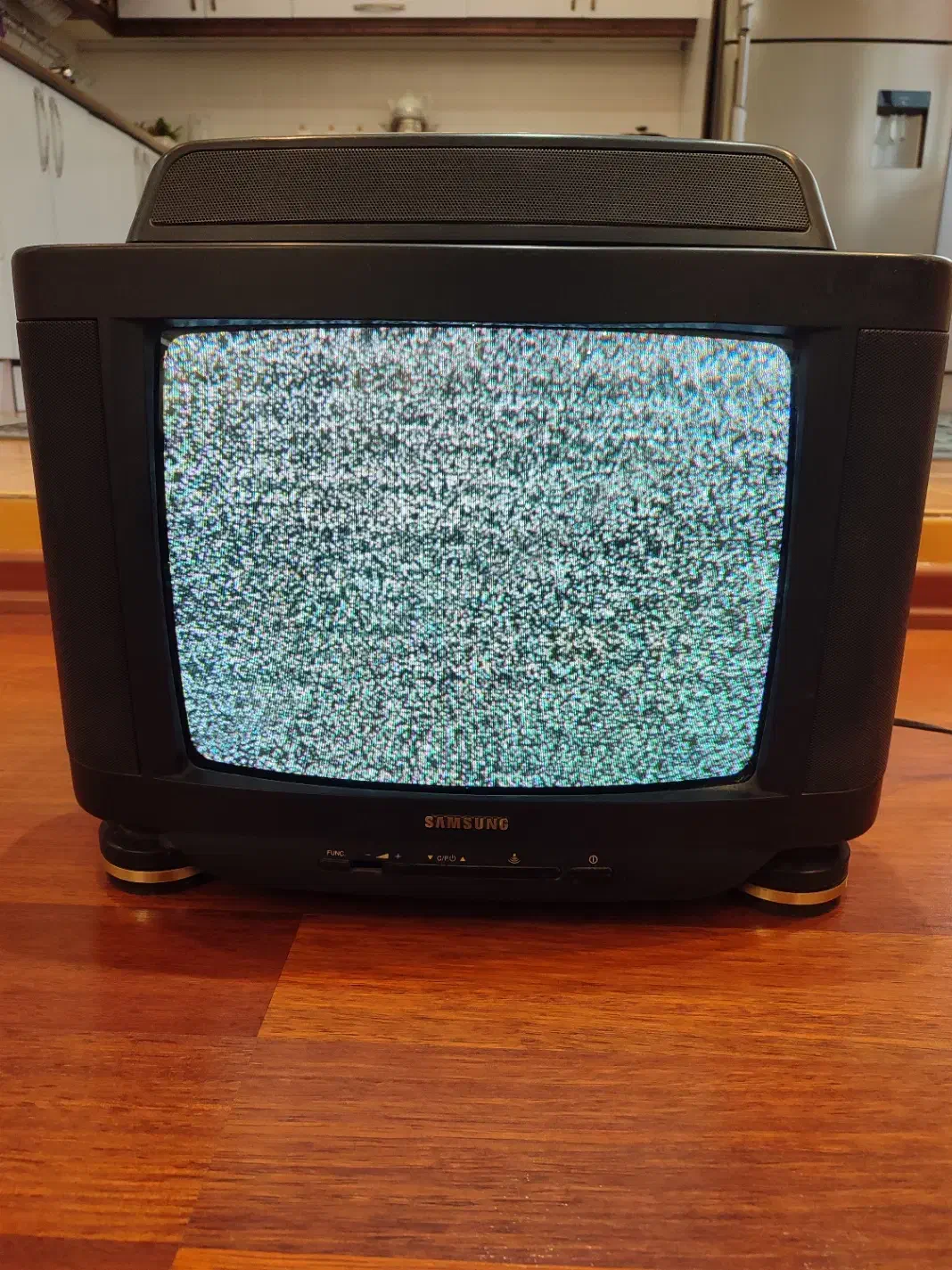 تلویزیون قدیمی سامسونگ مدل CW-3382V|تلویزیون و پروژکتور|اردبیل, |دیوار