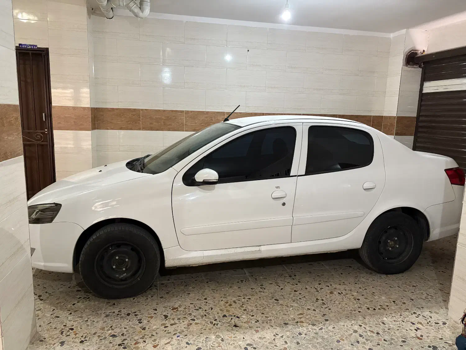 رانا پلاس۴۰۲tu5|خودرو سواری و وانت|اصفهان, بهارستان|دیوار