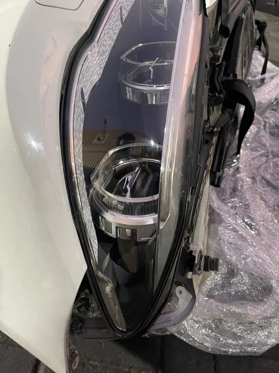 قطعات اصلی BMW 528i(نو و استوک)|قطعات یدکی و لوازم جانبی|اصفهان, شهرک صنعتی امیرکبیر (شاپور جدید)|دیوار