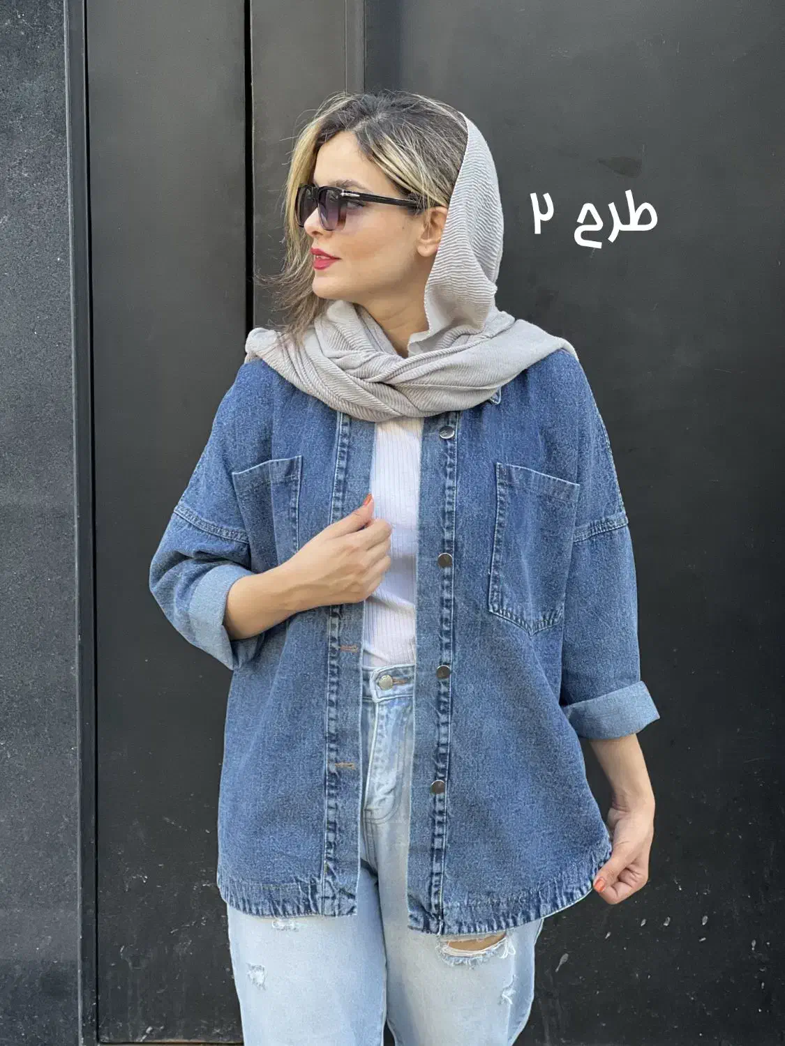 پخش عمده و تک|لباس|شیراز, شاهچراغ|دیوار