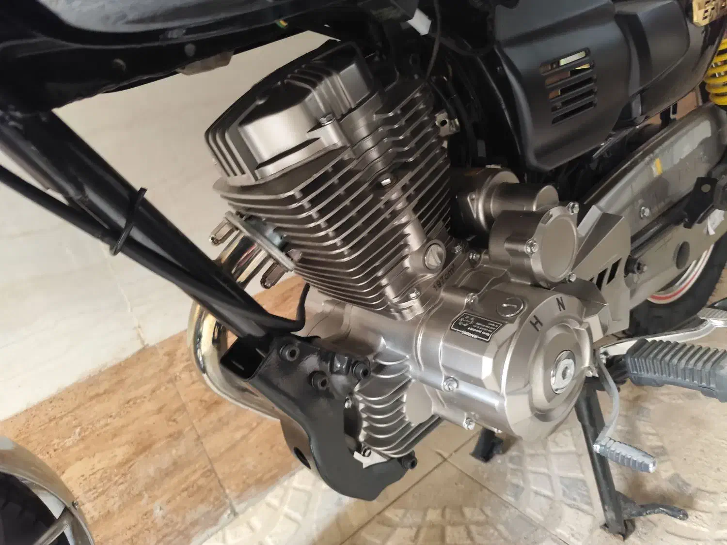 پیشرو 200|موتورسیکلت|اصفهان, گلزار|دیوار