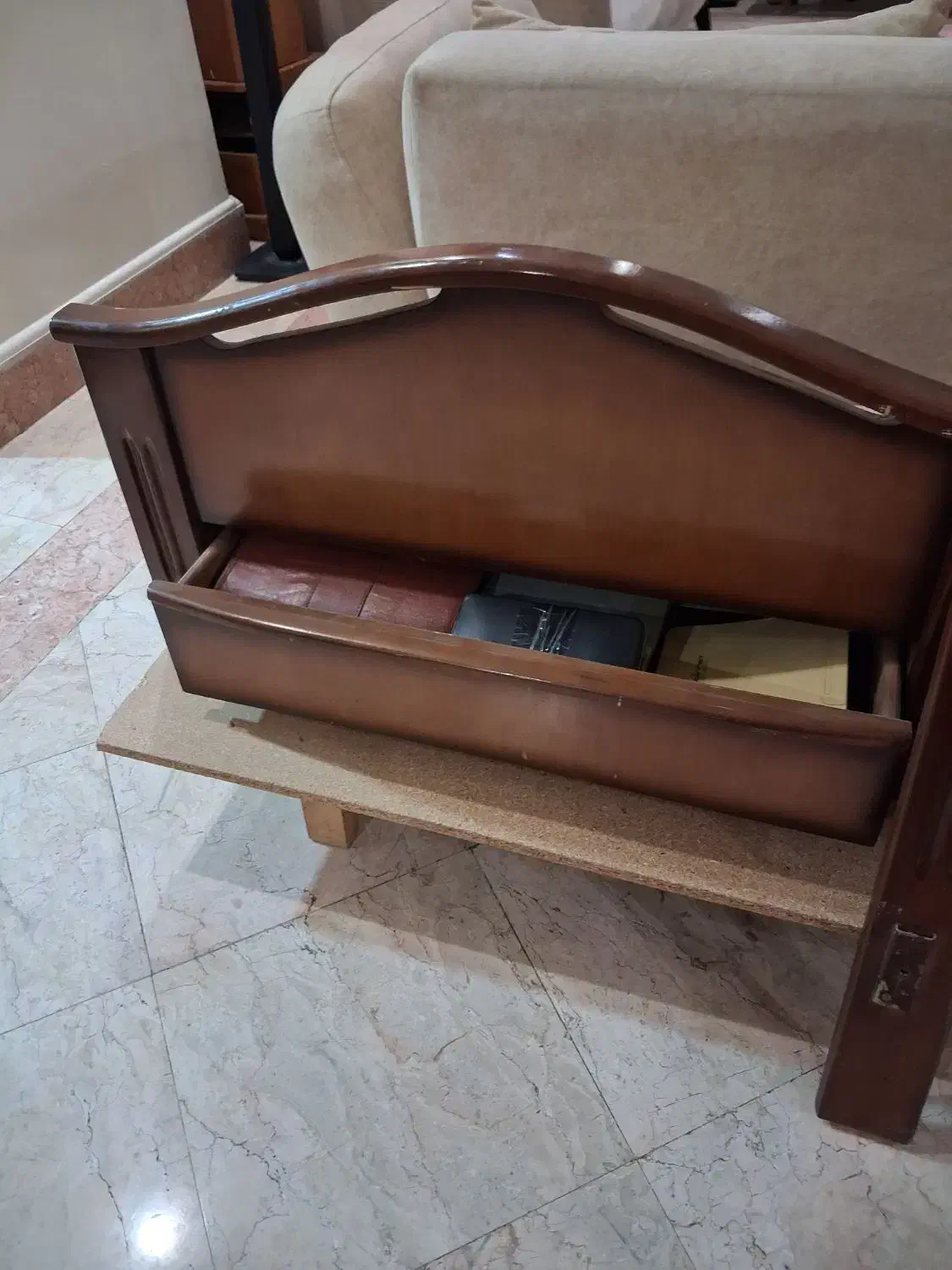 تخت خواب چوبی یک نفره با تشک خوشخواب|تخت و سرویس خواب|تهران, سازمان آب|دیوار