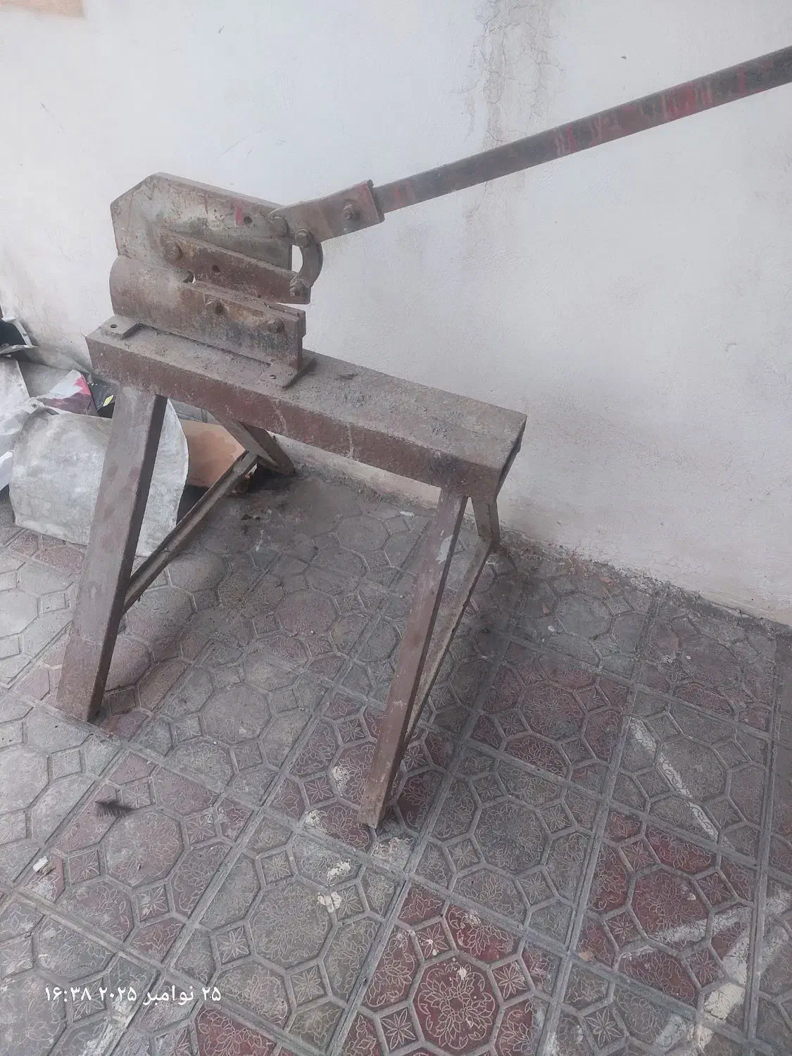 قیچی ورق بری|ابزارآلات|گرگان, |دیوار